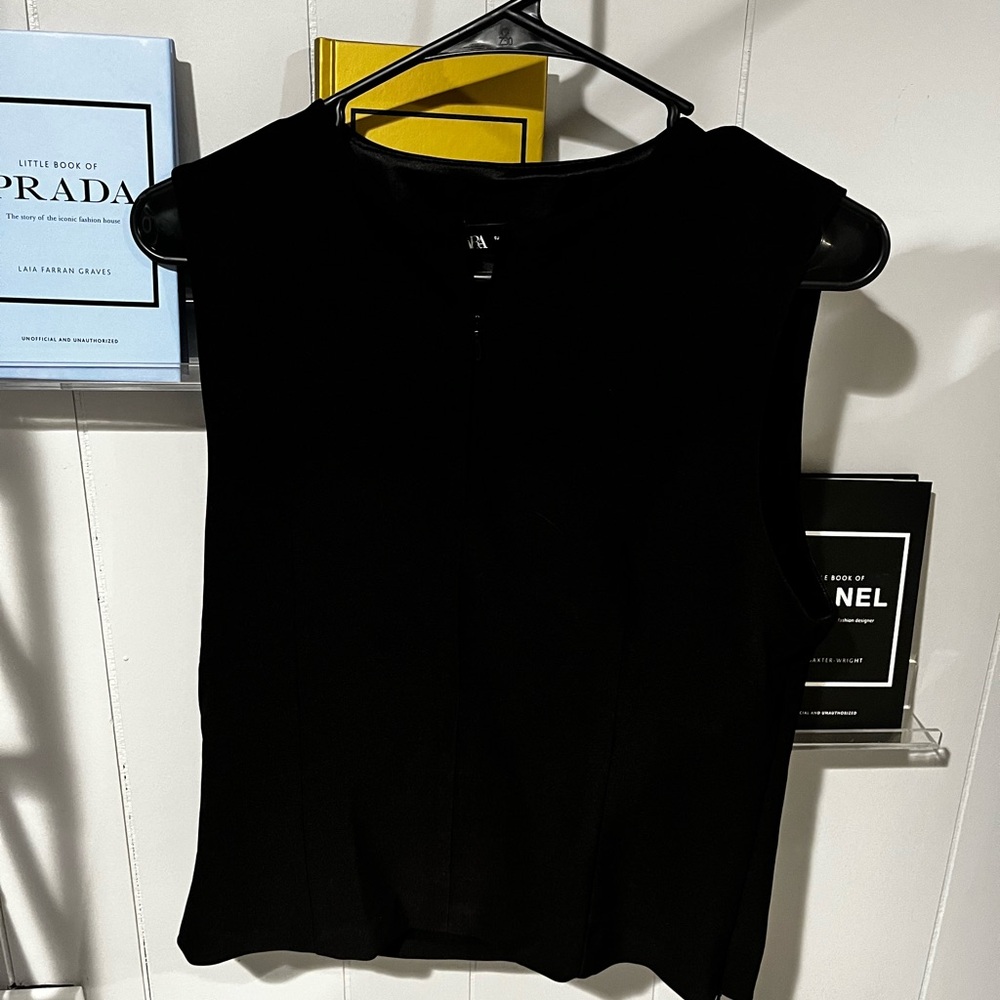 Zara Zip Up Top